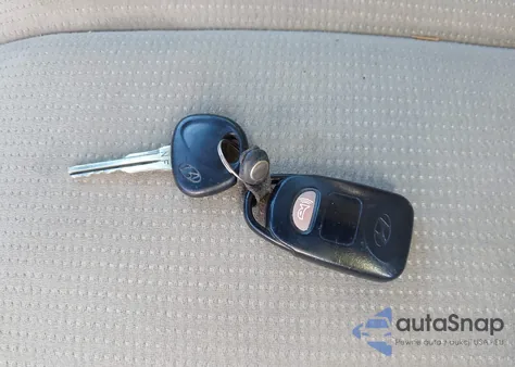 2009 Hyundai Sonata Gls z USA, uszkodzony, nr VIN 5NPET46C39H506962